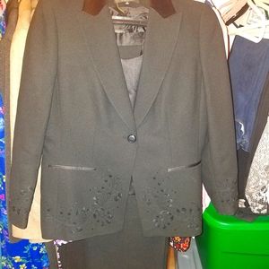 Pant Suit